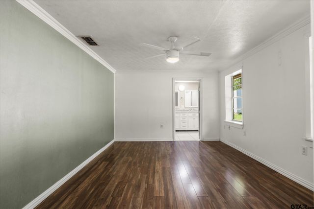 505 N Willis Street, Daingerfield, TX 75638