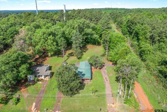 505 N Willis Street, Daingerfield, TX 75638