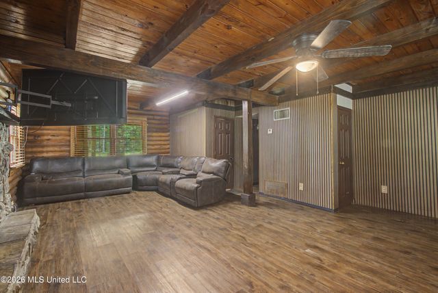 11021 Johns Bayou Road, Vancleave, MS 39565