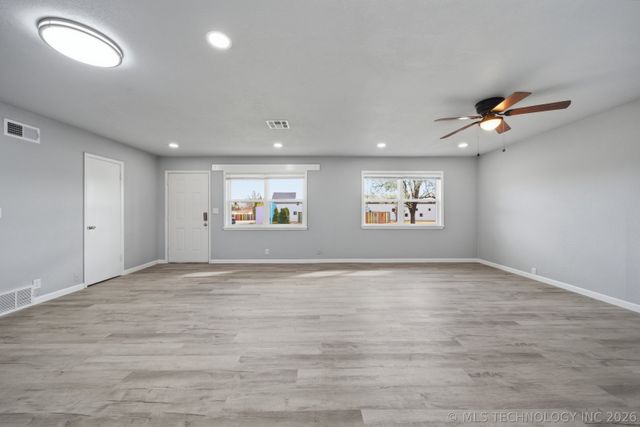 6531 E 28th Street, Tulsa, OK 74129