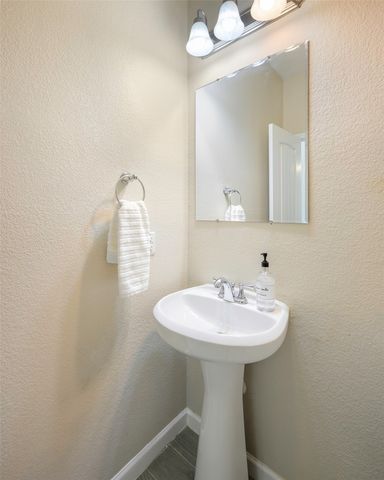 5212 Bluewater Drive, Frisco, TX 75036