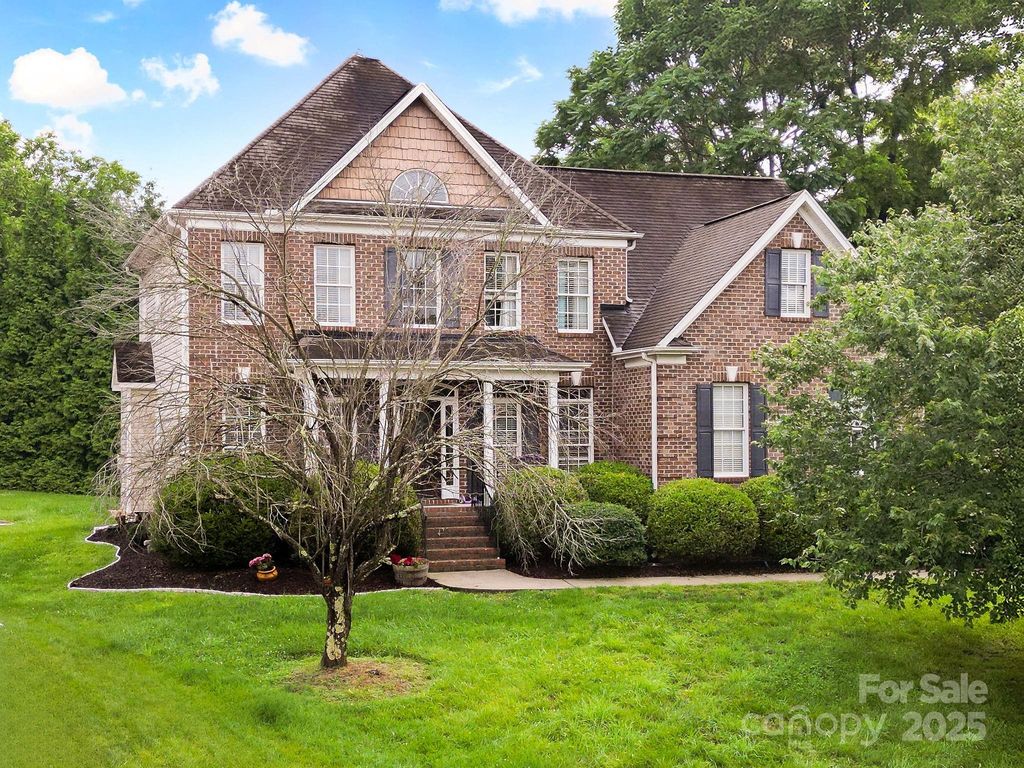 15 Orchard Grass Court, Greensboro, NC 27410