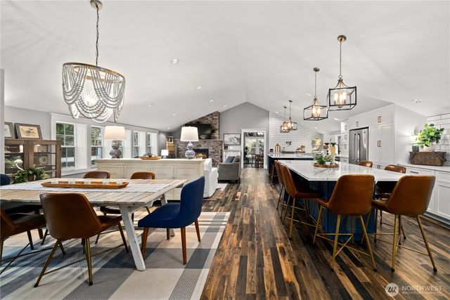 26002 SE 208th, Maple Valley, WA 98038