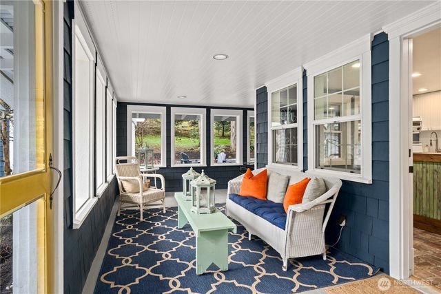 26002 SE 208th, Maple Valley, WA 98038