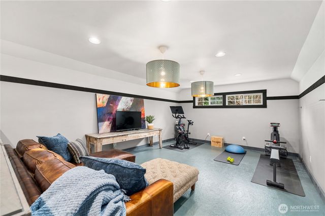 26002 SE 208th, Maple Valley, WA 98038