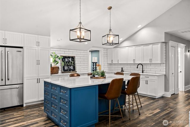 26002 SE 208th, Maple Valley, WA 98038