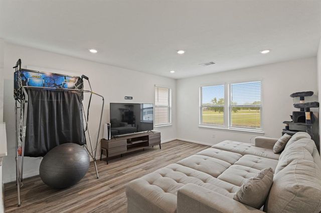 4826 Hickory Deer Lane, Richmond, TX 77406