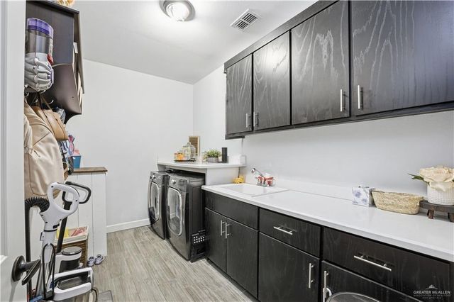 3016 London Drive, Edinburg, TX 78539