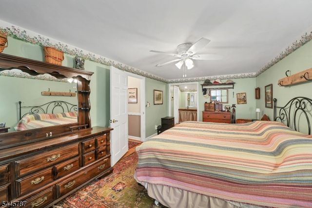 30 Dogwood Dr, Chester Twp., NJ 07930