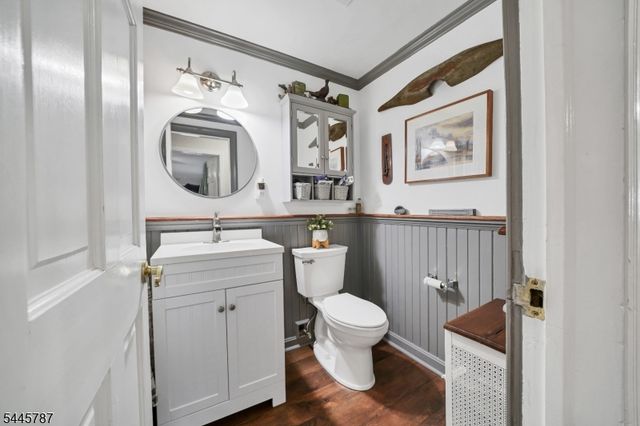 30 Dogwood Dr, Chester Twp., NJ 07930