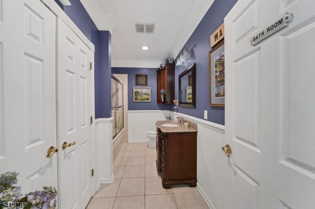 30 Dogwood Dr, Chester Twp., NJ 07930