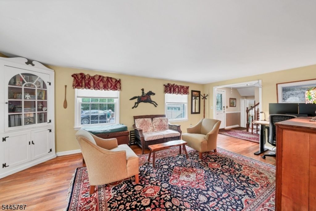 30 Dogwood Dr, Chester Twp., NJ 07930 — photo 4