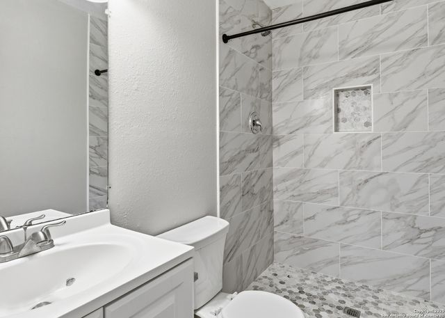 5938 Oak Run, San Antonio, TX 78247