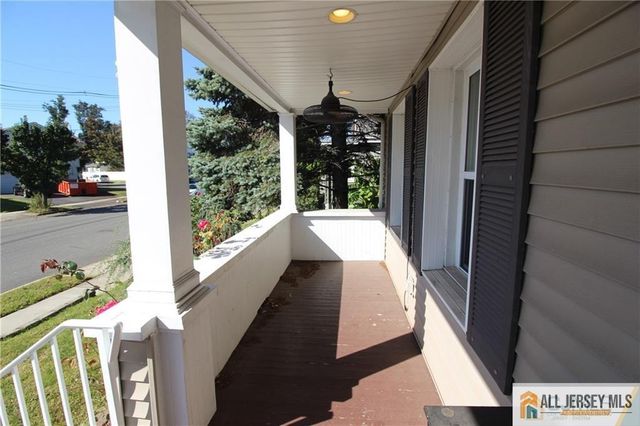 322 Berry Street, Woodbridge Proper, NJ 07095