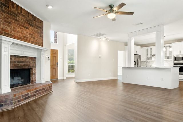 116 Glen Ridge Drive, Murphy, TX 75094