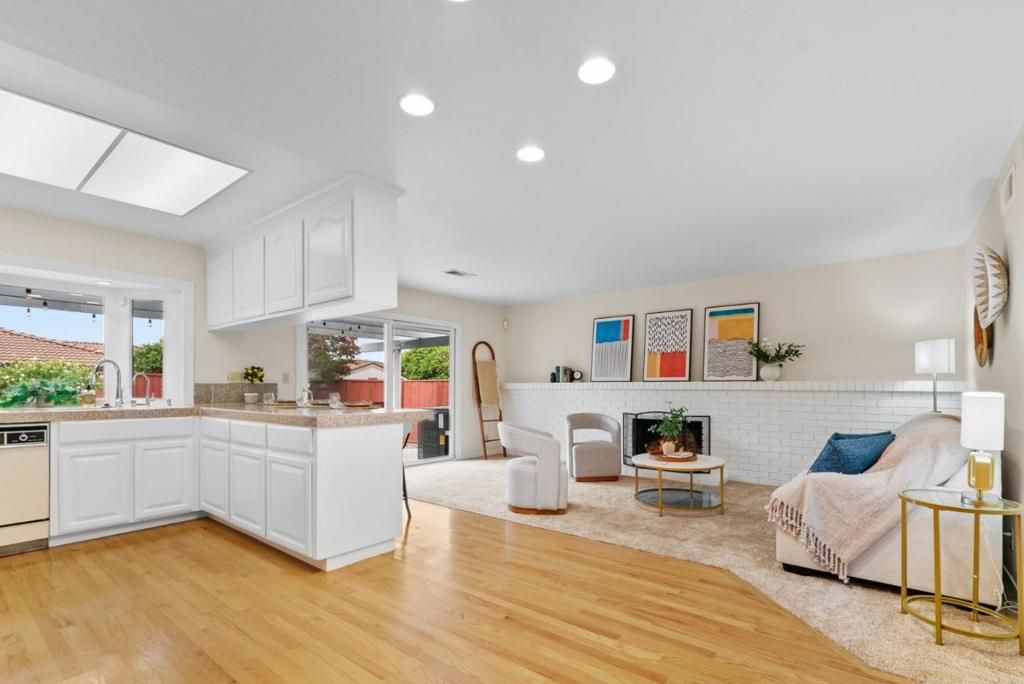 Image 12 of property listing at 2932 Mayglen Way, San Jose, CA 95133