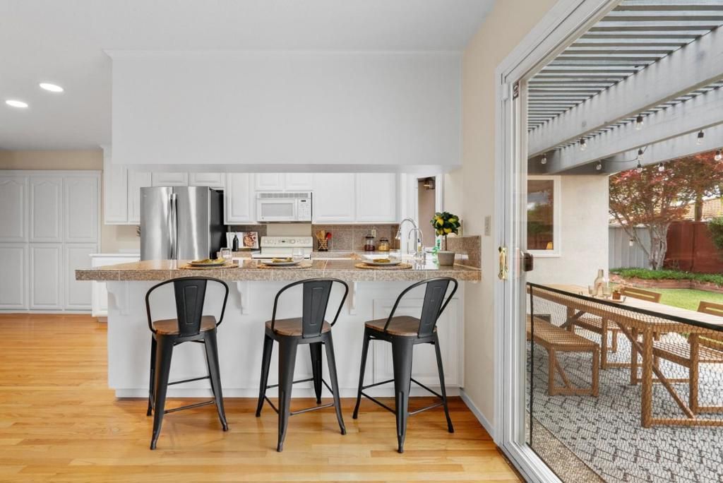 Image 14 of property listing at 2932 Mayglen Way, San Jose, CA 95133