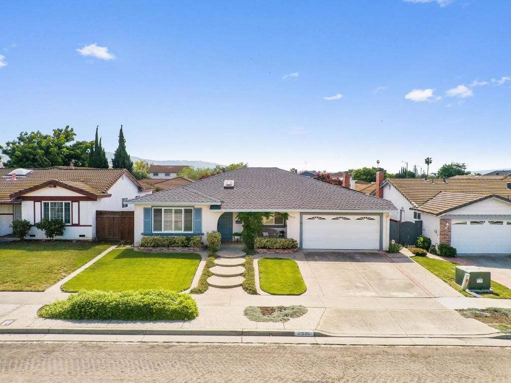 Image 2 of property listing at 2932 Mayglen Way, San Jose, CA 95133
