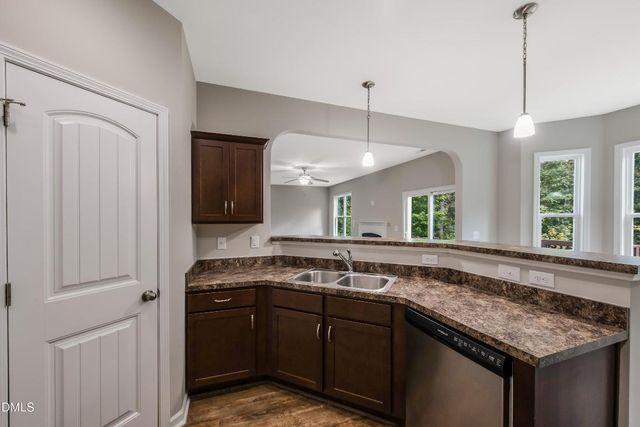 10 Somerset Drive, Franklinton, NC 27525