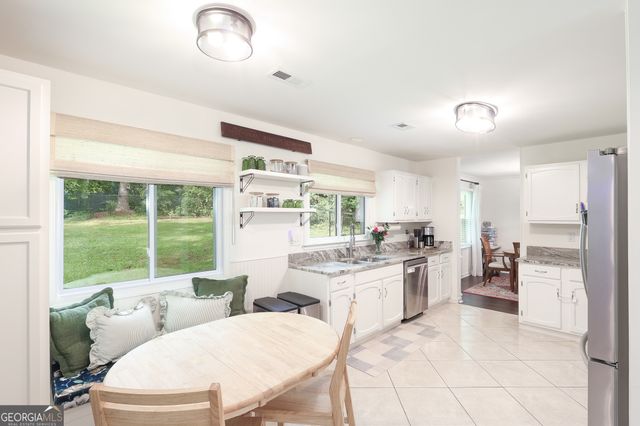 102 Dunsnay Way, Peachtree City, GA 30269