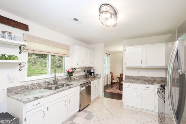 102 Dunsnay Way, Peachtree City, GA 30269