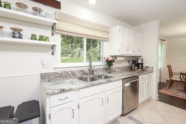 102 Dunsnay Way, Peachtree City, GA 30269