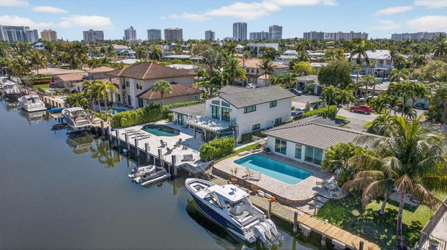 2433 SE 10th Street, Pompano Beach, FL 33062