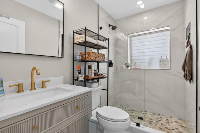 2433 SE 10th Street, Pompano Beach, FL 33062