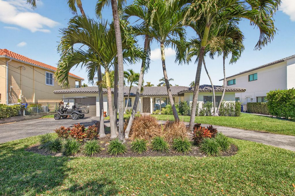 2433 SE 10th Street, Pompano Beach, FL 33062