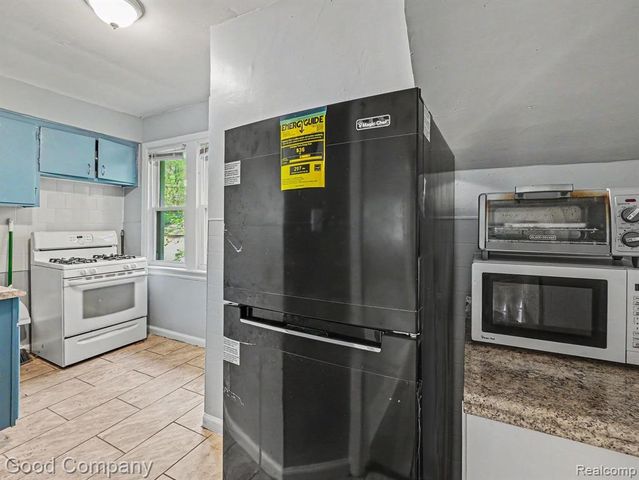 47 W Rockwood Street, Ecorse, MI 48229