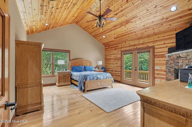 210 Majestic Drive, Hayesville, NC 28904