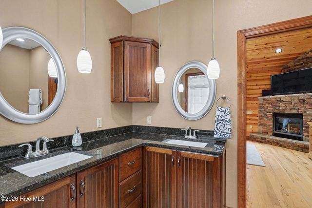 210 Majestic Drive, Hayesville, NC 28904