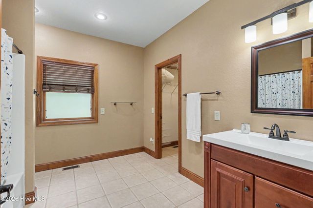 210 Majestic Drive, Hayesville, NC 28904