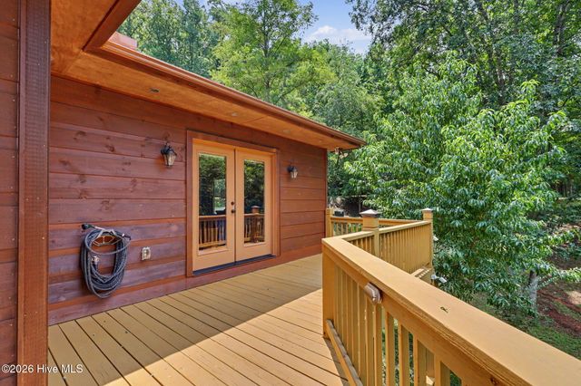 210 Majestic Drive, Hayesville, NC 28904
