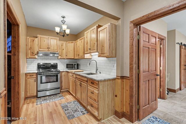 210 Majestic Drive, Hayesville, NC 28904