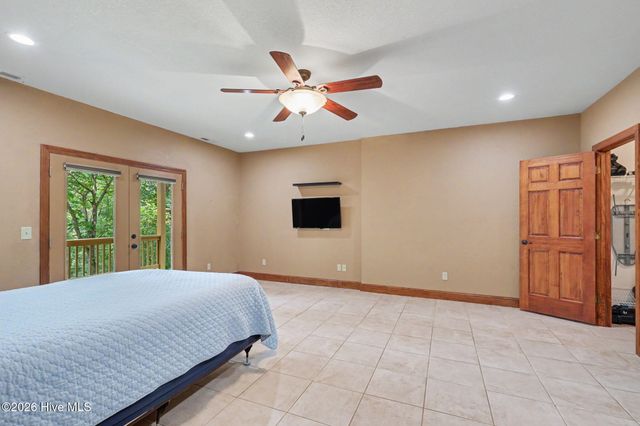 210 Majestic Drive, Hayesville, NC 28904