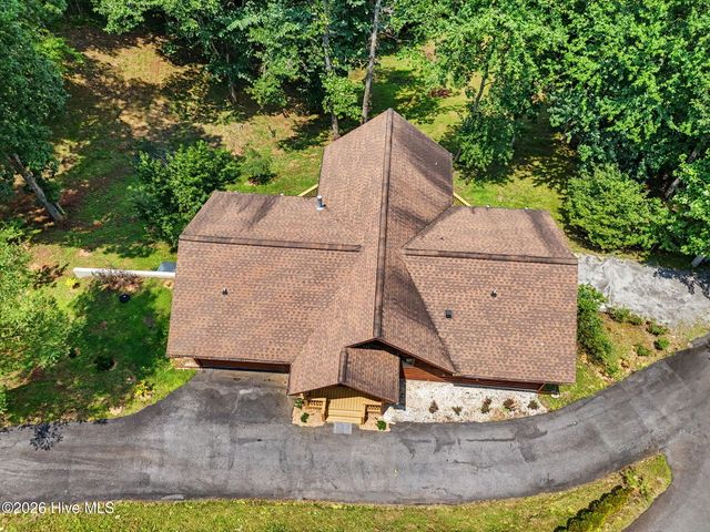 210 Majestic Drive, Hayesville, NC 28904