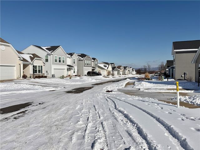 1008 Colonial Drive, Menallen Twp, PA 15401