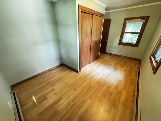 432 W Capitol DRIVE, Hartland, WI 53029