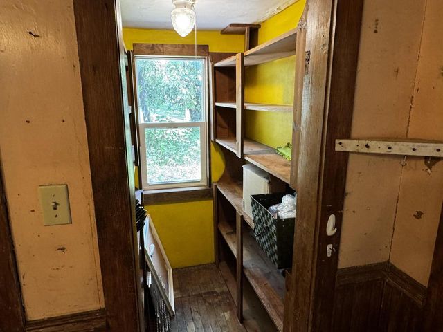 432 W Capitol DRIVE, Hartland, WI 53029