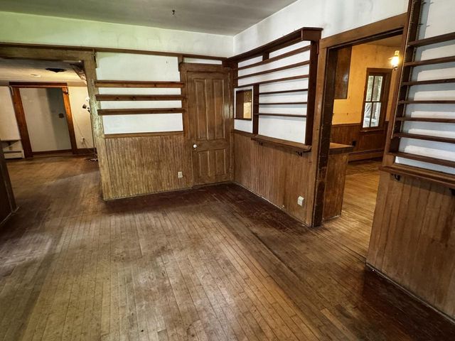 432 W Capitol DRIVE, Hartland, WI 53029