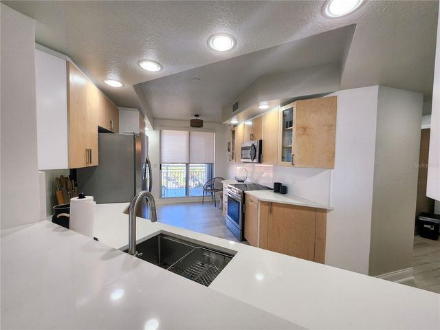 11 SAN MARCO STREET 508, Clearwater Beach, FL 33767