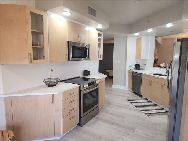 11 SAN MARCO STREET 508, Clearwater Beach, FL 33767
