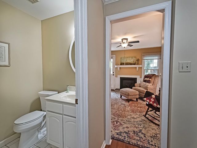 101 Roscommon PLACE, Peters Twp, PA 15317
