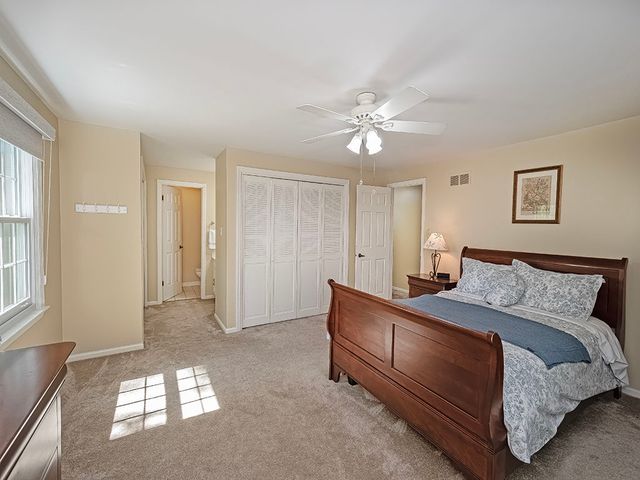 101 Roscommon PLACE, Peters Twp, PA 15317