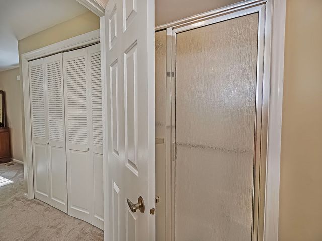 101 Roscommon PLACE, Peters Twp, PA 15317