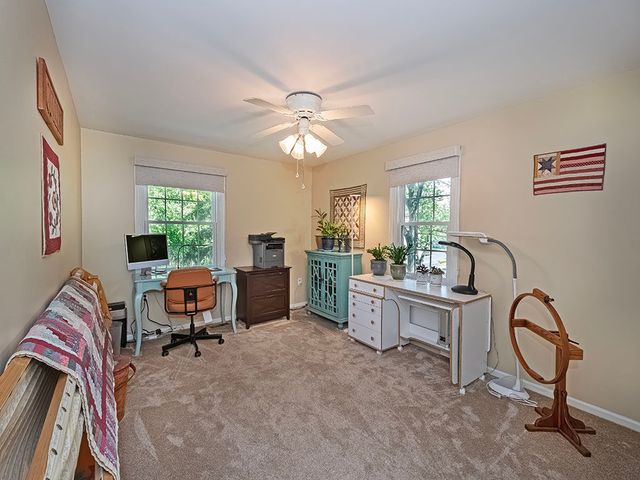 101 Roscommon PLACE, Peters Twp, PA 15317