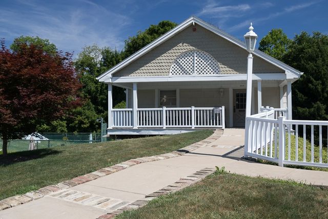 101 Roscommon PLACE, Peters Twp, PA 15317
