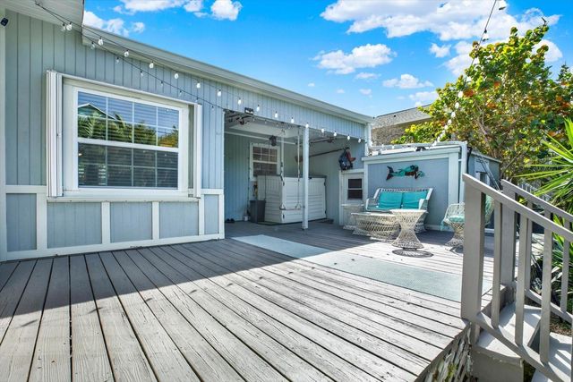 15656 1ST STREET E, Redington Beach, FL 33708