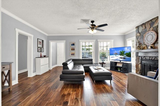15656 1ST STREET E, Redington Beach, FL 33708